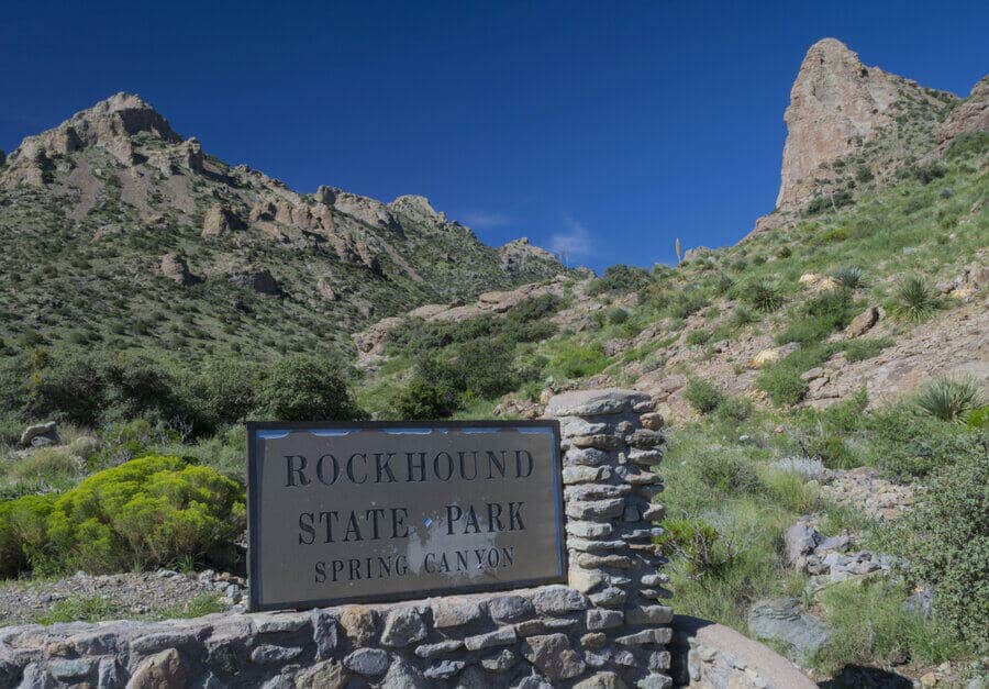 The entrance of Rockhound State Park